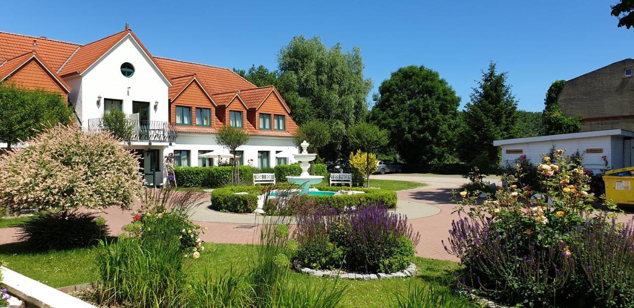 Ferienbungalow Haus Am Teich Boltenhagen  Exterior photo